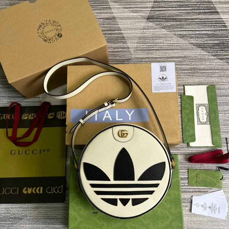 Charm - GG Bags - 1202