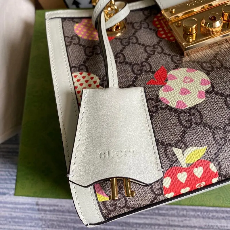 Charm - GG Bags - 1825