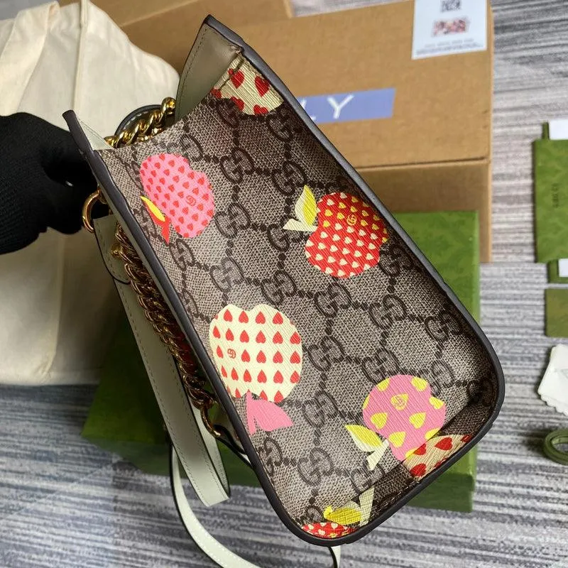 Charm - GG Bags - 1825