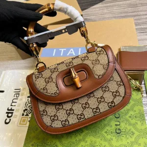 Charm - GG Bags - 552