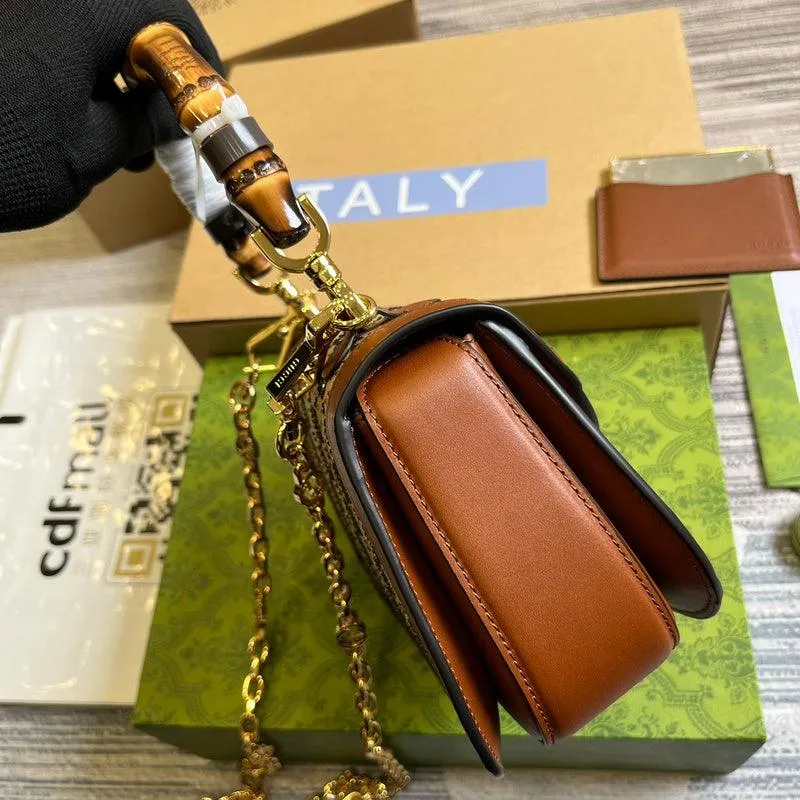 Charm - GG Bags - 552
