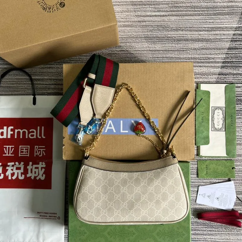 Charm - GG Bags - 911