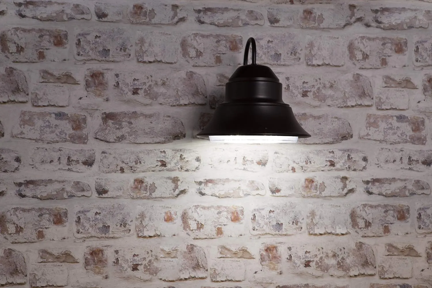 Feit Electric - 73700 350W Equivalent 50 Watt 13" LED Yard Dusk to Dawn 3500 Lumen Security Outdoor Light, 5000K Daylight