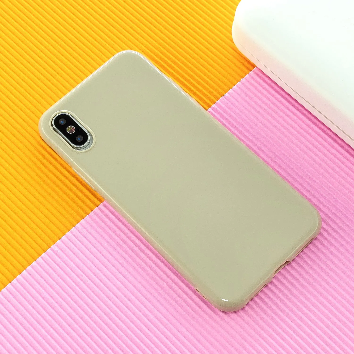 For iPhone X/XS/XS Max/XR  Cellphone Cover Slim Fit Bumper Protective Case Glossy TPU Mobile Phone Shell Fluorescent green