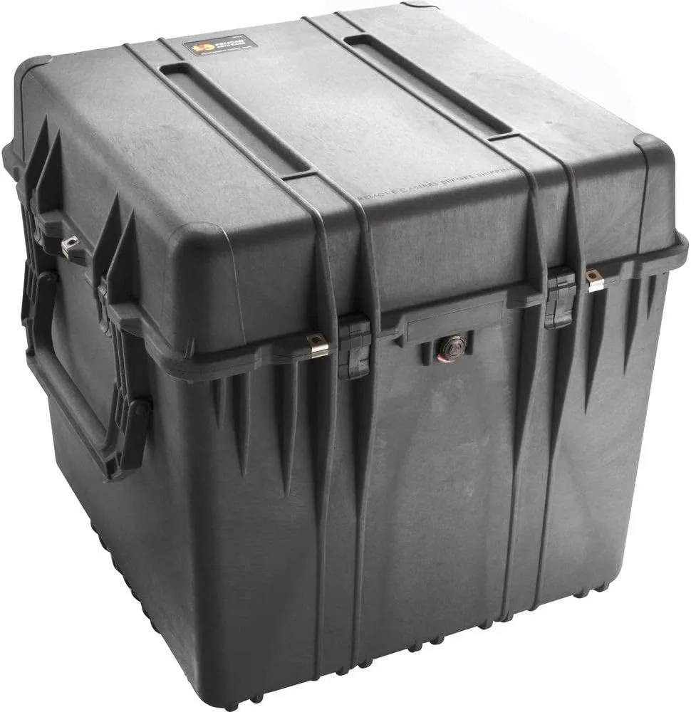 Pelican 0370 Case No Foam (Black)