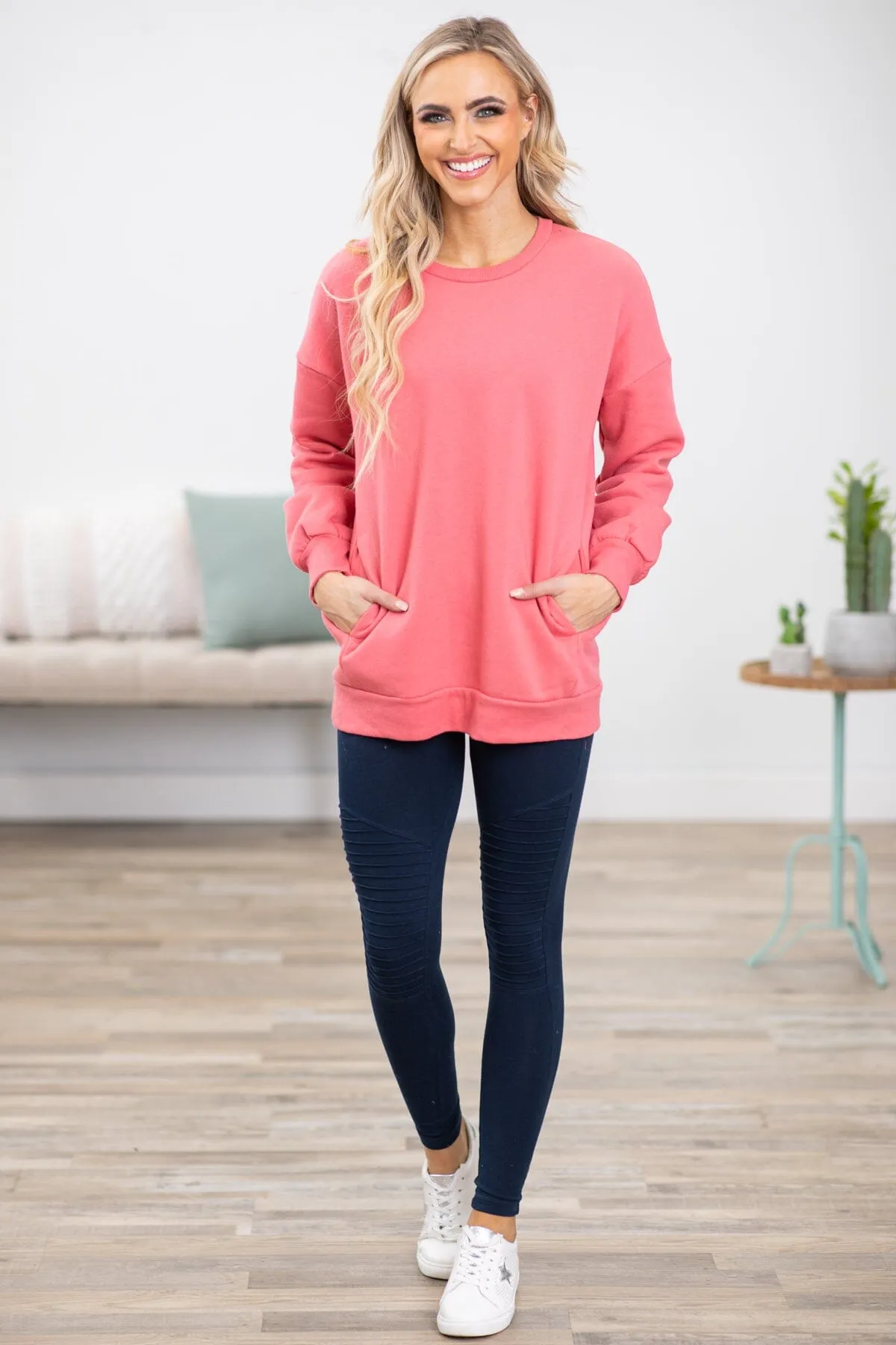 Pink Crew Neck Sweatshirt With Pockets