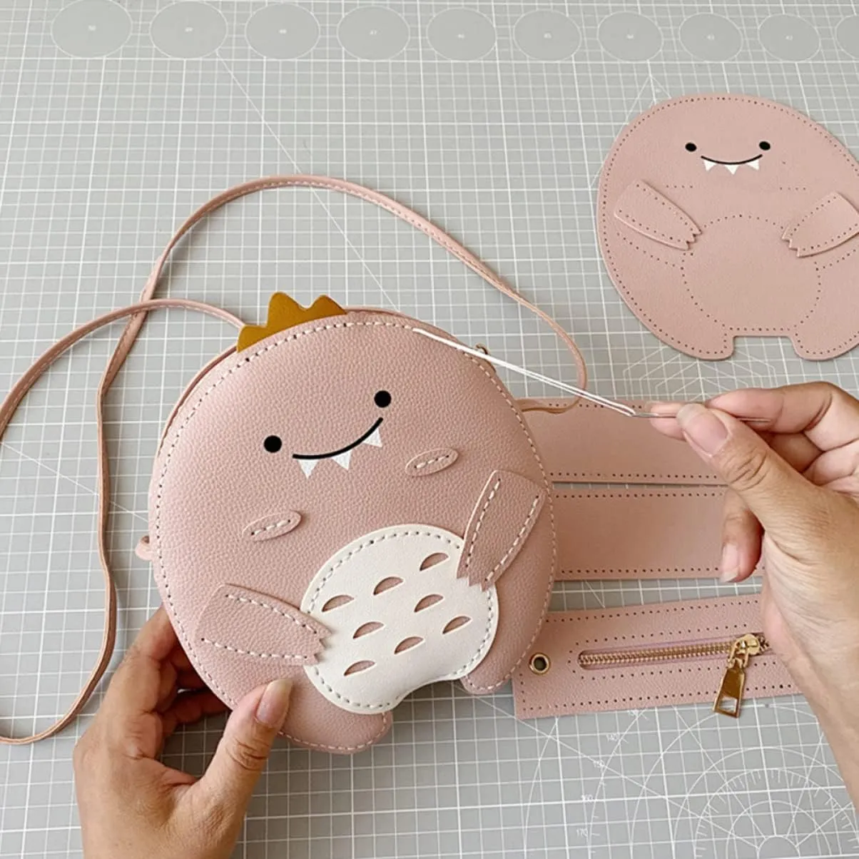 SEWACC 1set DIY Bag Making Kit Pu Materials for Handmade Shoulder Bags for Beginners and Professionals for Craft Activities and Family Interaction