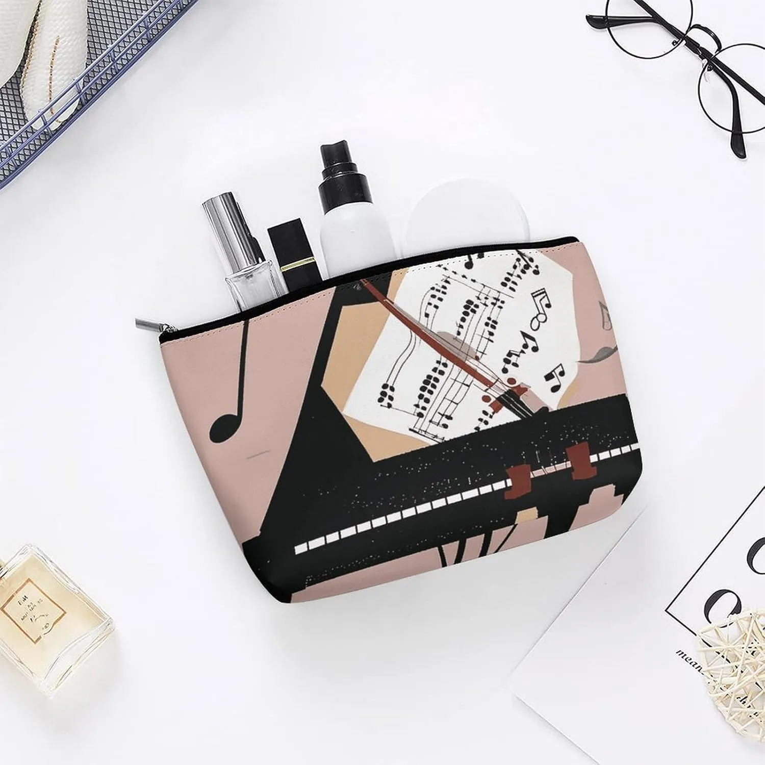 Toiletry Bag for Women Piano Violin Music Notes Cosmetic Bag Portable Capacity Travel Makeup Bags with Zipper Lightweight Cute Beauty Makeup Organizer for Traveling, Accessories, Essentials