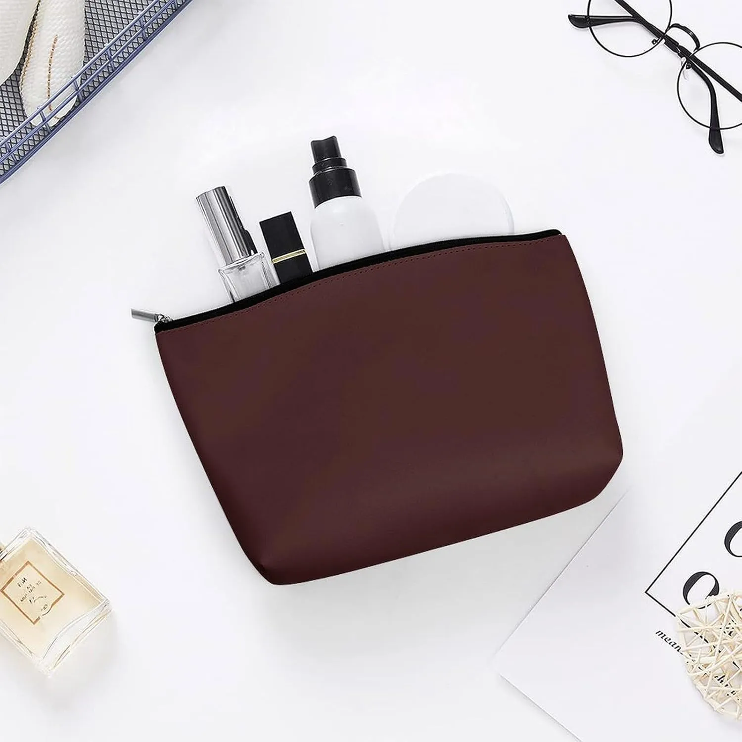 Travel Makeup Bag, Burgungy Red Solid Color Background Cosmetic Bags for Women Large Capacity Waterproof Toiletry Pouch Make up Organizer
