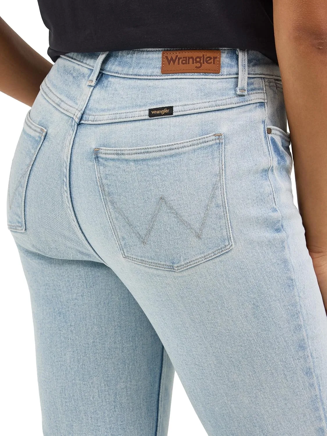 Wrangler Women's High Rise Bold Boot Jean